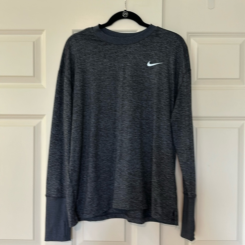 Long-sleeve Nike running top
